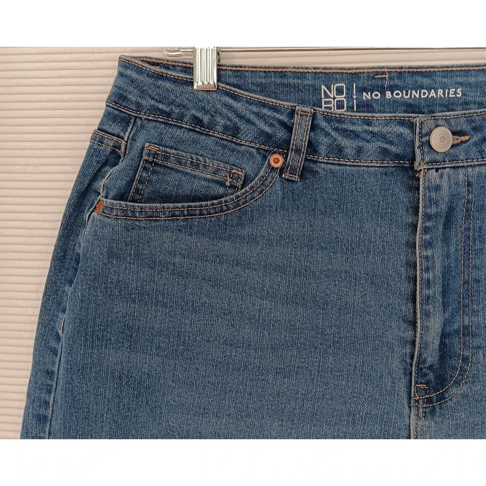No Boundaries‎ Women Blue Jeans Size 13